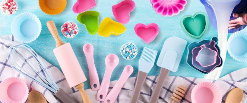 Food-grade silicone spatulas and cooking tools in vibrant colors